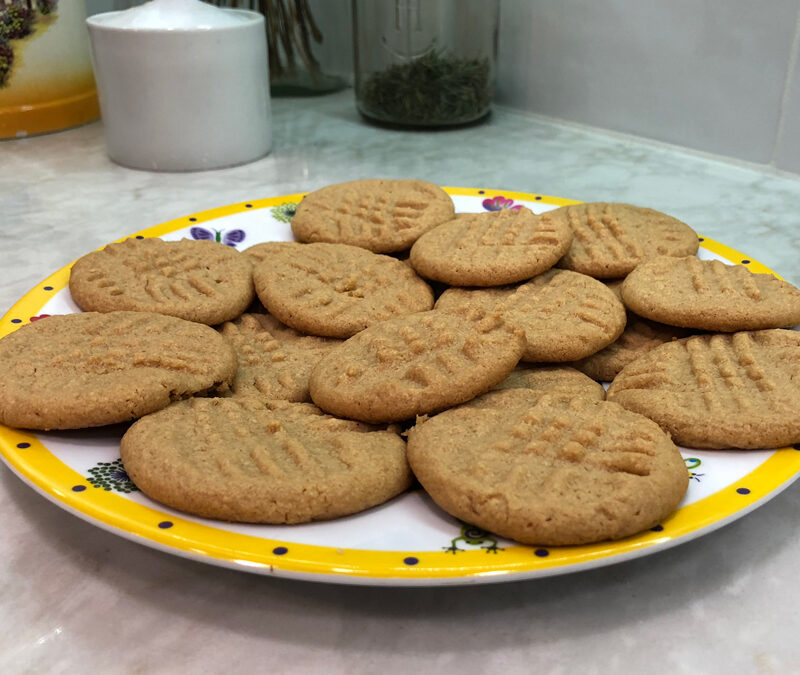 Easy Peanut Butter Cookies